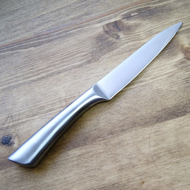 Нож для овощей и фруктов, длина лезвия 11,5 см